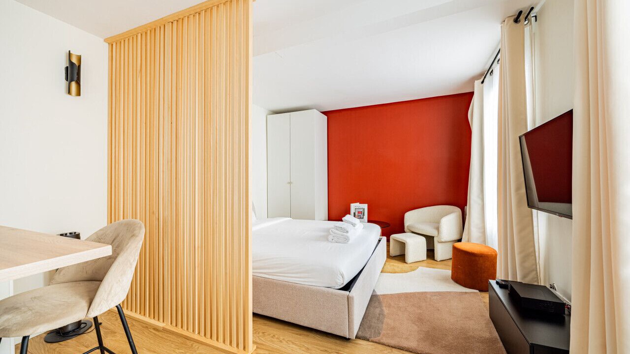 Photo of Bedroom in Notre-Dame-des-Champs