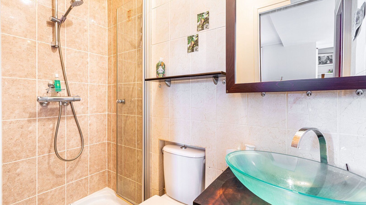 Photo of Bathroom in Jardin des plantes