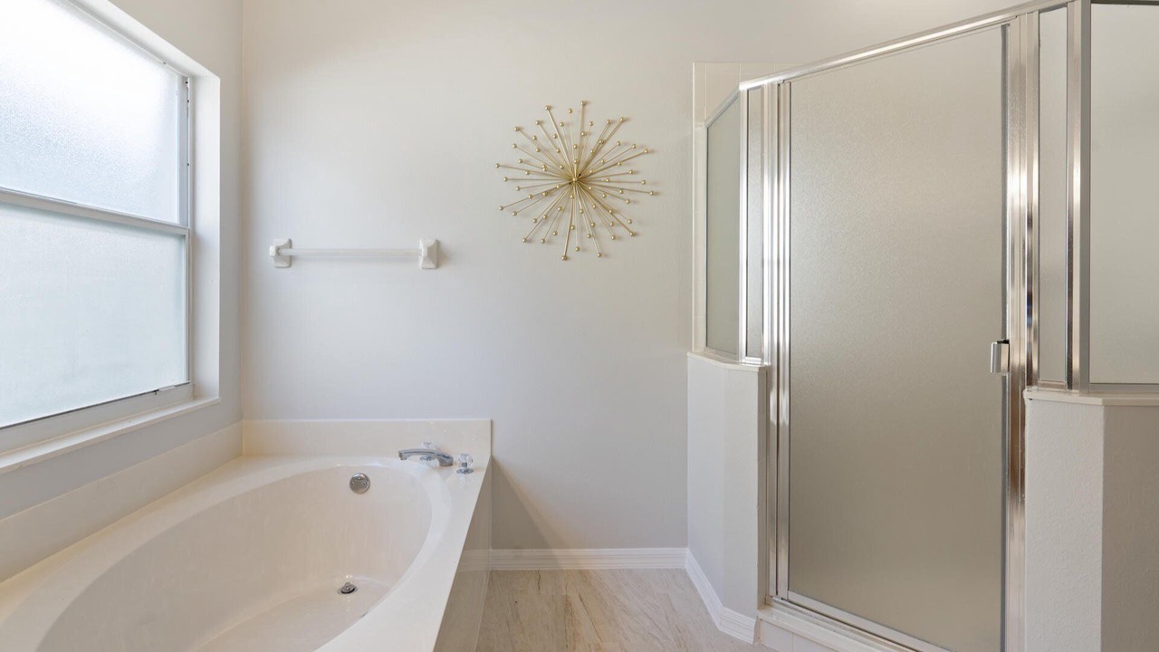 Photo of Bathroom in Lake Davenport Estates
