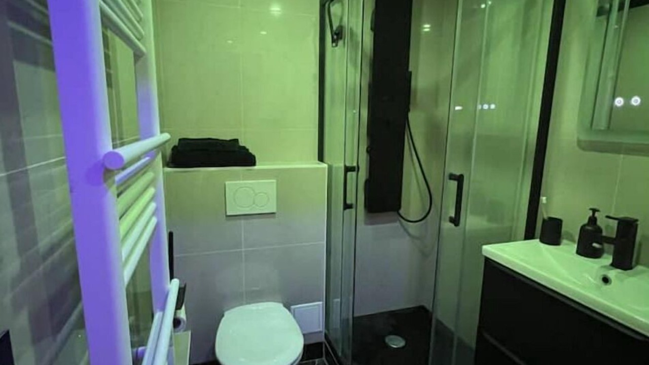 Photo of Bathroom in Belleville