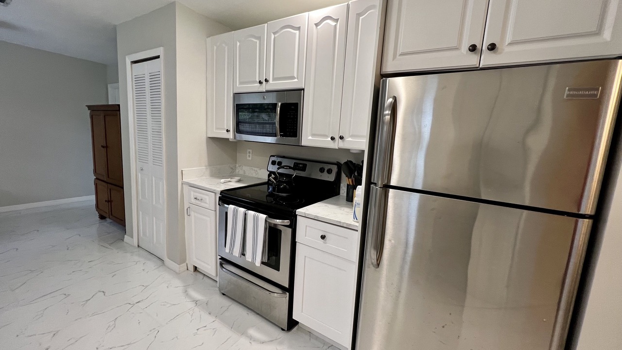 Photo of Kitchen in Sun 'N Lake