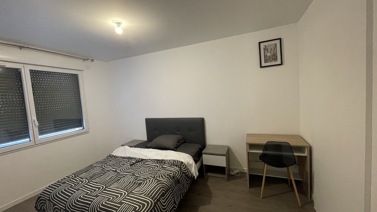 Photo of Bedroom in Villemomble