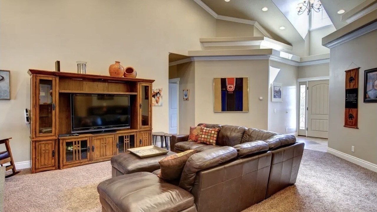 Photo of Livingroom in Torrey