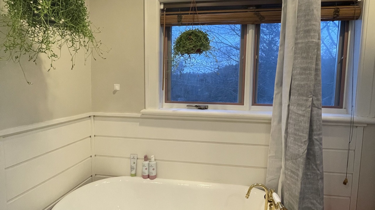 Photo of Bathroom in Alton