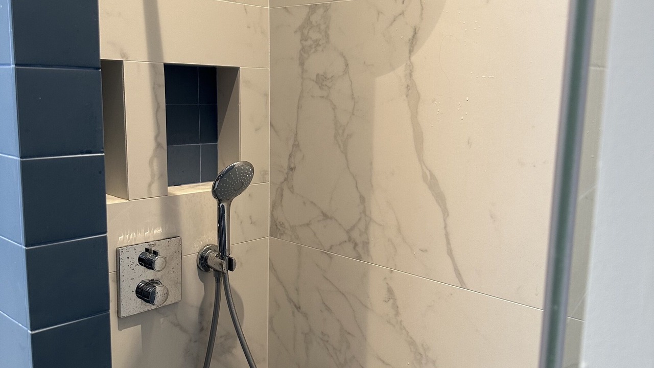 Photo of Bathroom in 17th Arrondissement