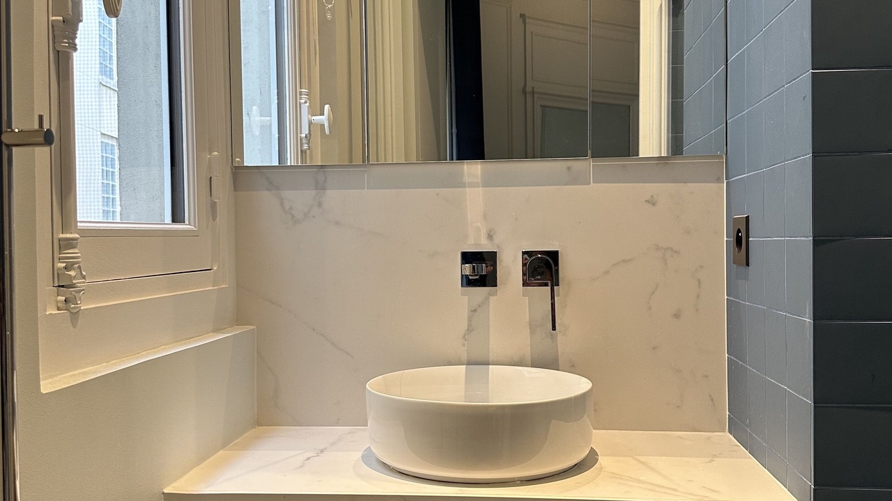 Photo of Bathroom in 17th Arrondissement