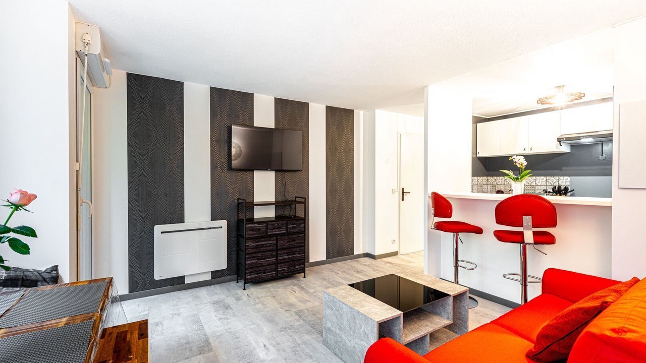 Photo of Livingroom in Saint-Ouen