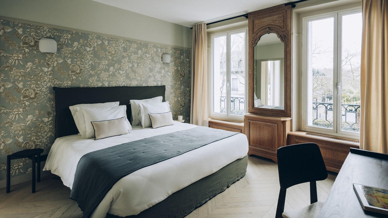 Photo of Bedroom in La Varenne Saint-Hilaire