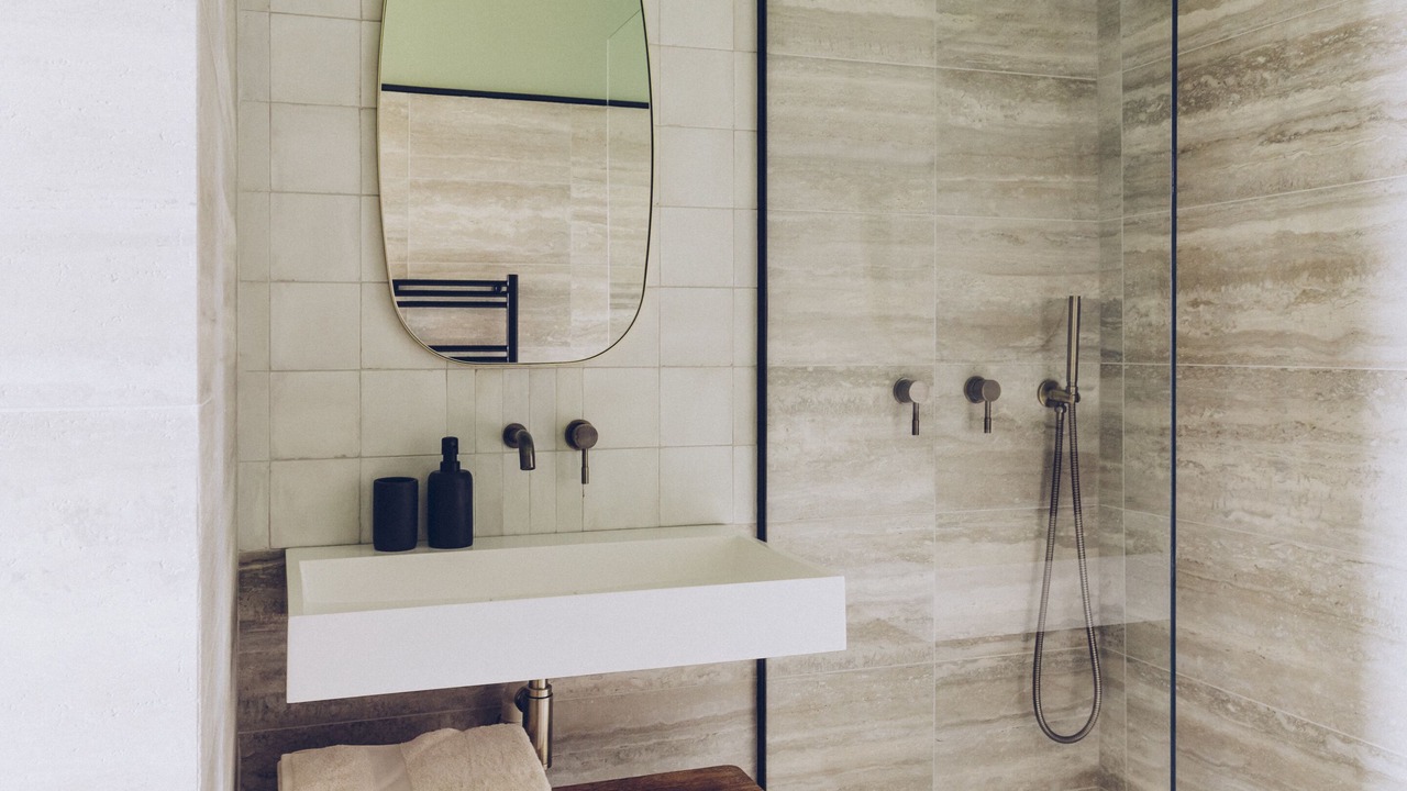 Photo of Bathroom in La Varenne Saint-Hilaire