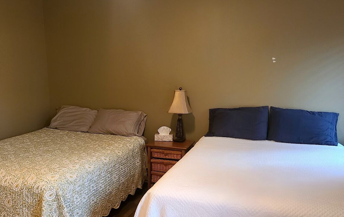 Photo of Bedroom in Point Clark