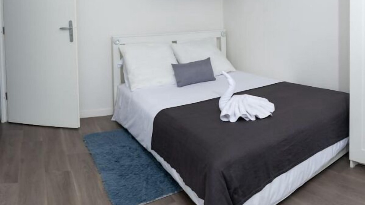 Photo of Bedroom in Le Bourget