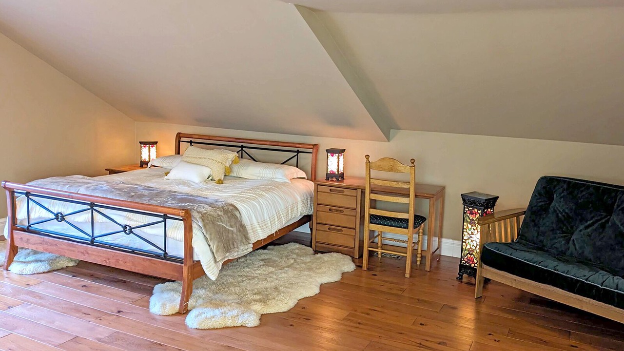 Photo of Bedroom in Essa