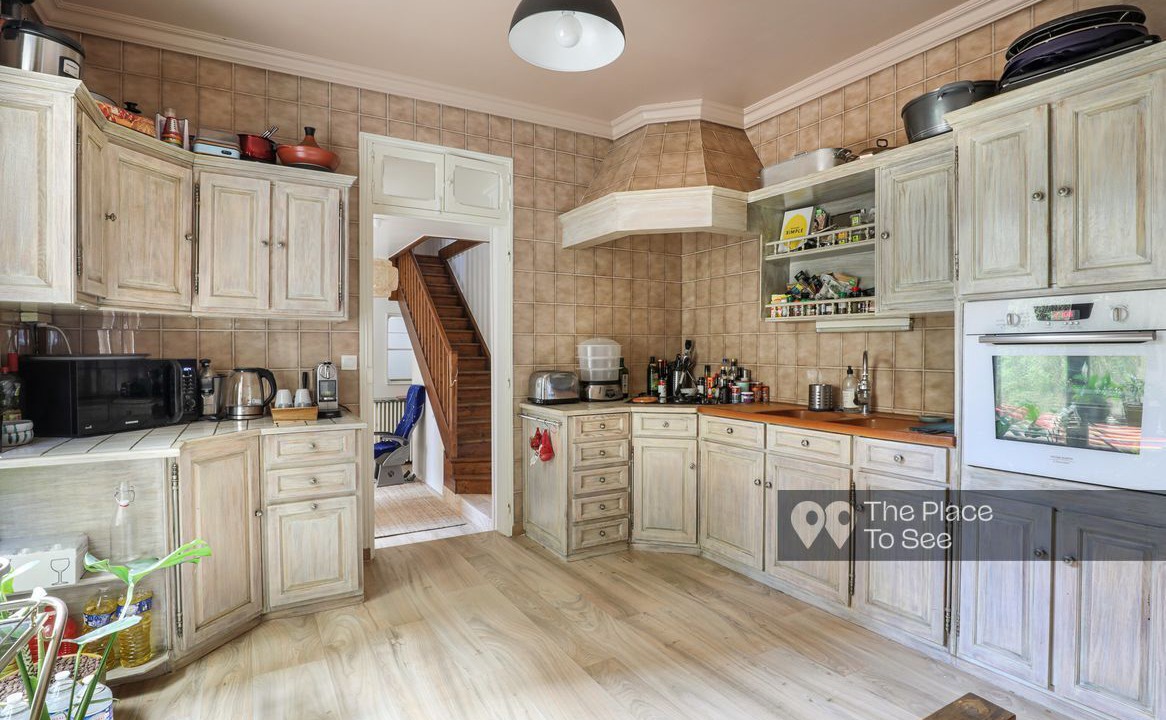 Photo of Kitchen in Les Puces de Saint-Ouen