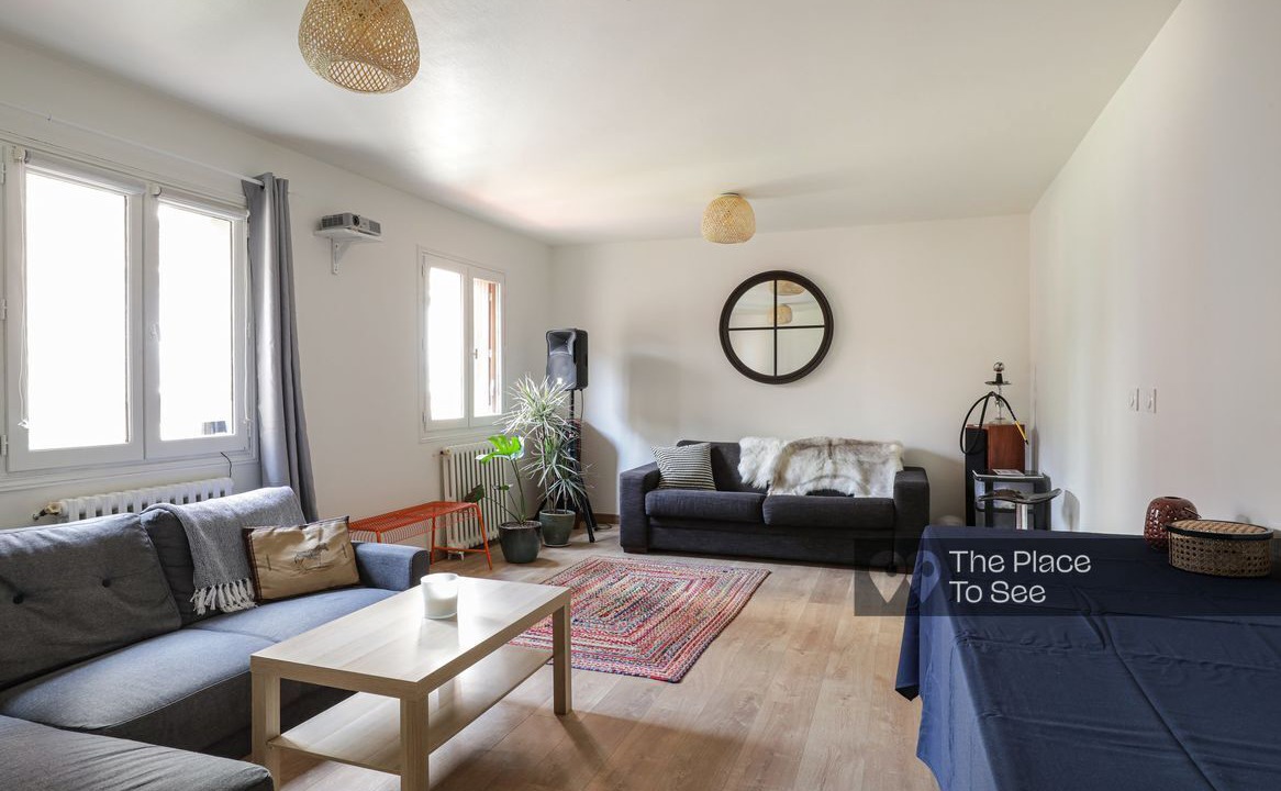 Photo of Livingroom in Les Puces de Saint-Ouen
