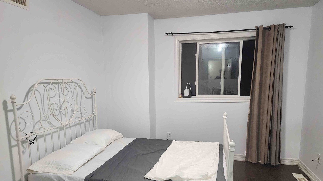 Photo of Bedroom in West Hill