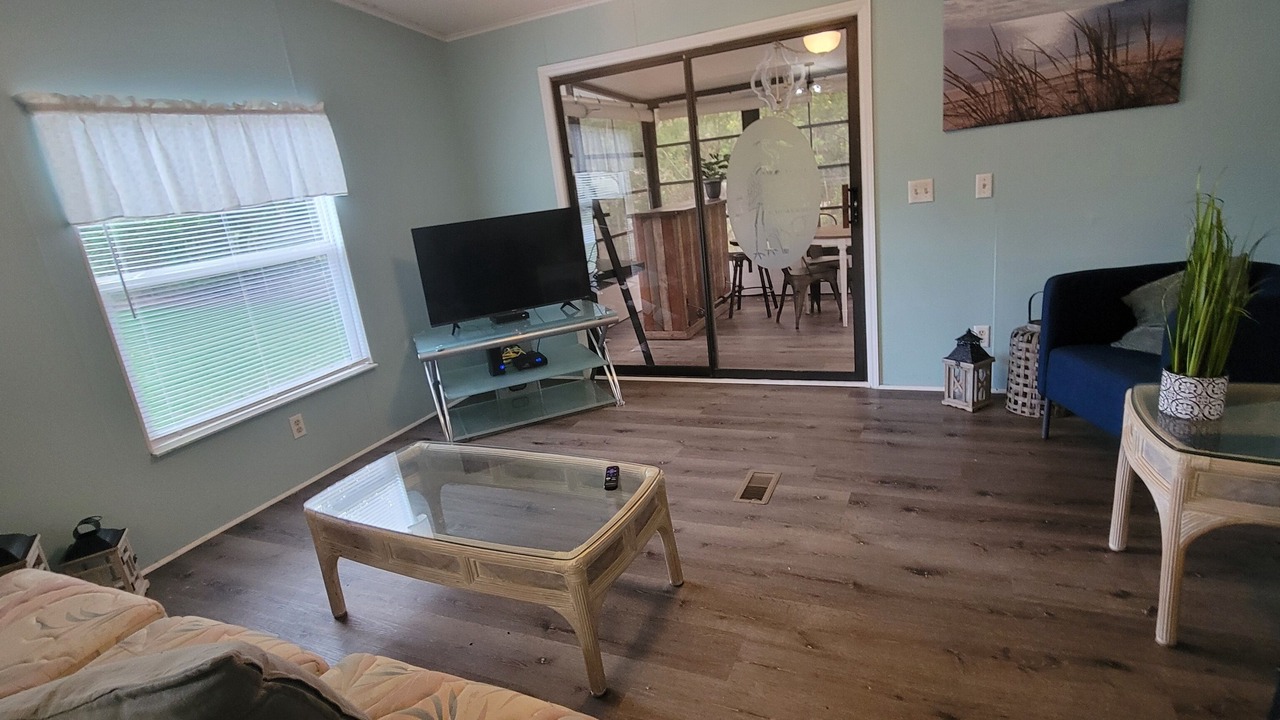 Photo of Livingroom in Fussels Corner