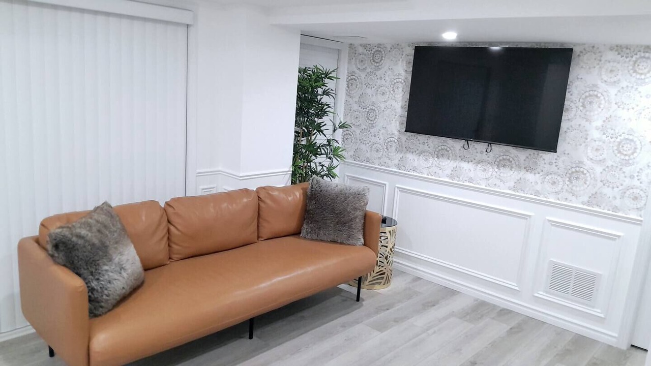 Photo of Livingroom in Orillia
