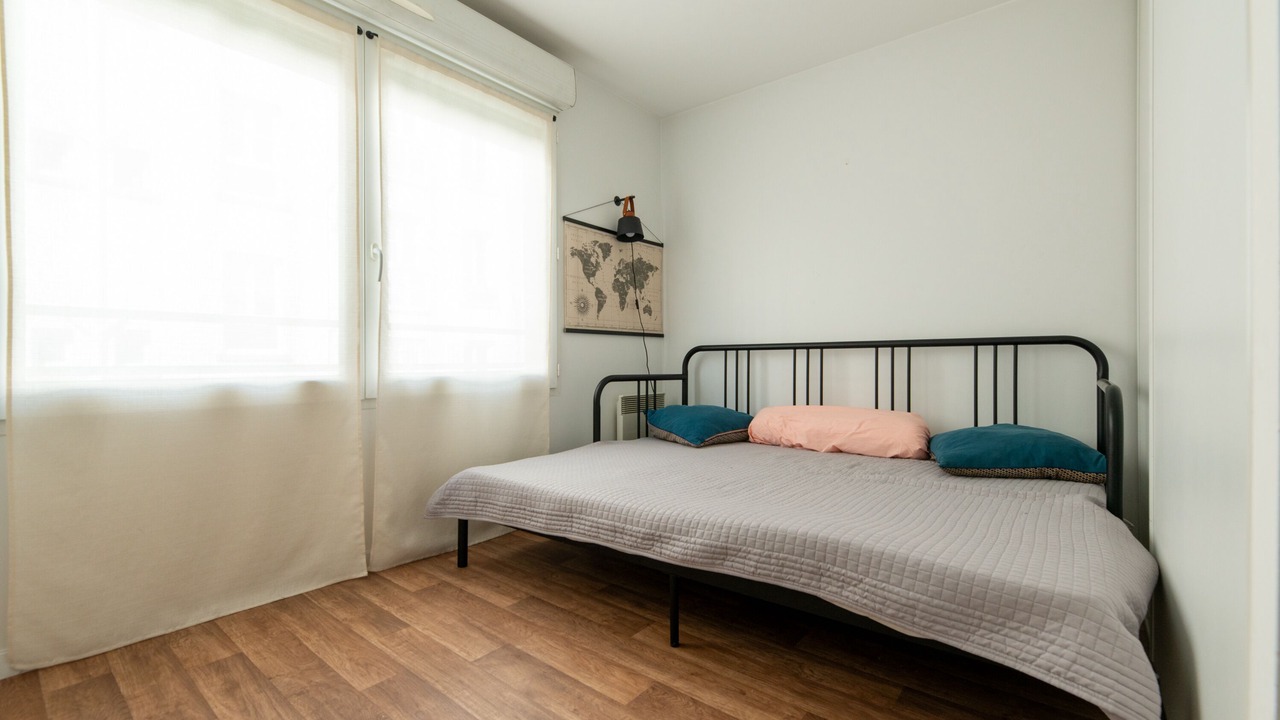 Photo of Bedroom in Clichy