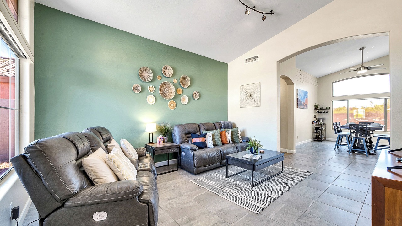 Photo of Livingroom in Gold Canyon