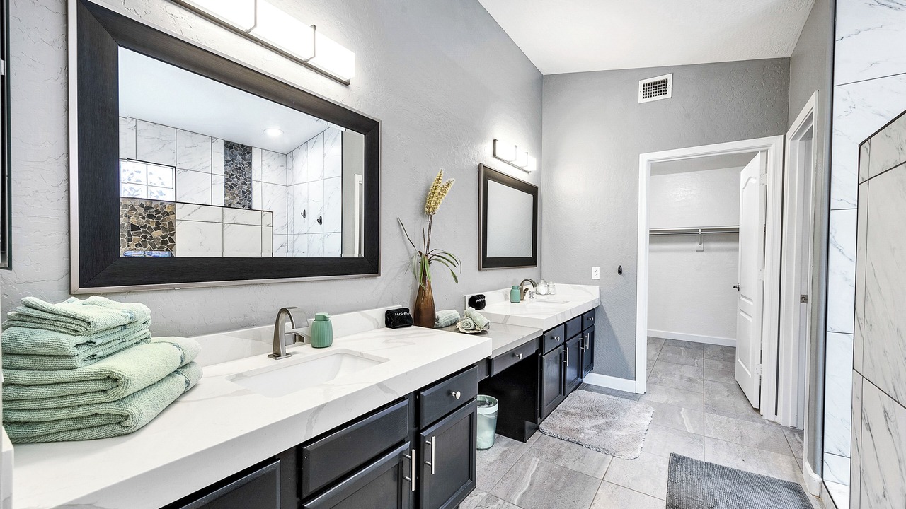 Photo of Bathroom in Gold Canyon