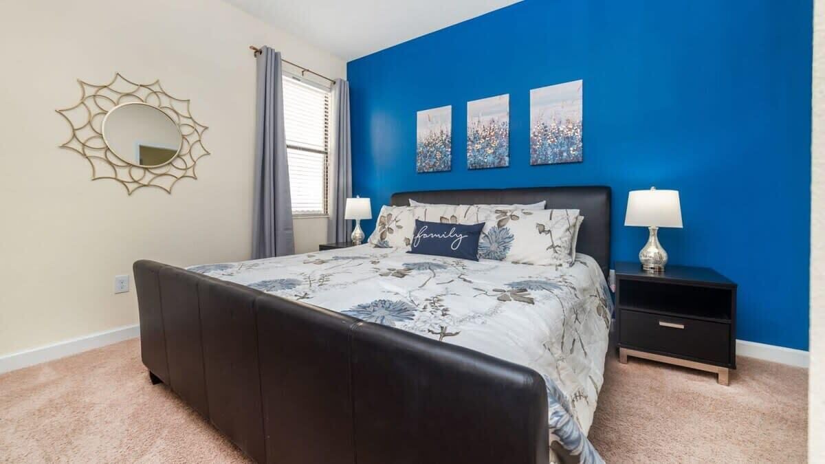 Photo of Bedroom in Tuscan Ridge