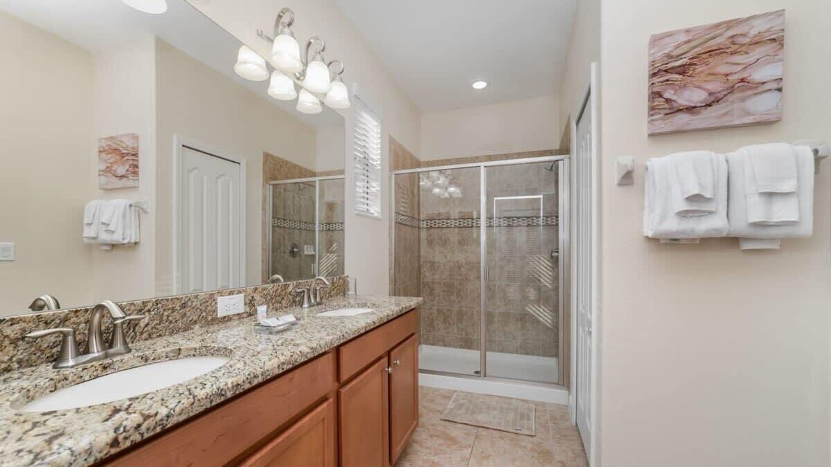 Photo of Bathroom in Tuscan Ridge