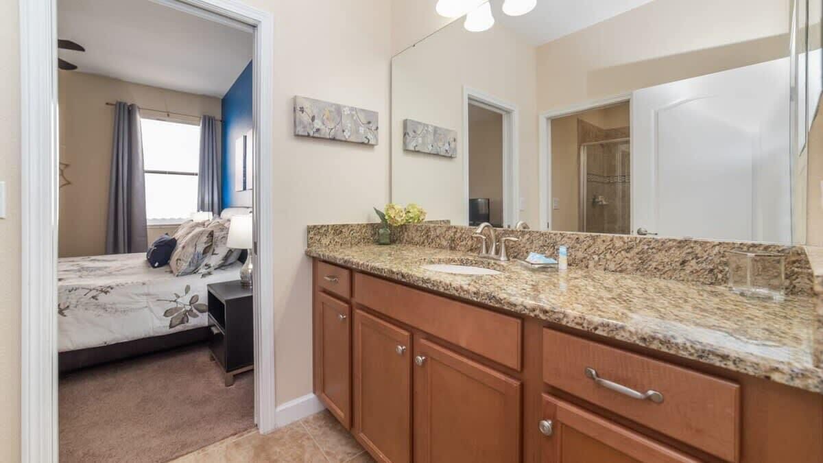 Photo of Bathroom in Tuscan Ridge