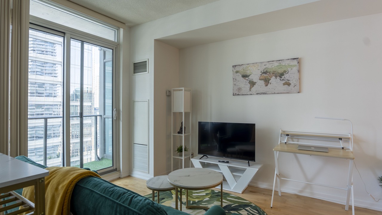 Photo of Livingroom in Central Waterfront