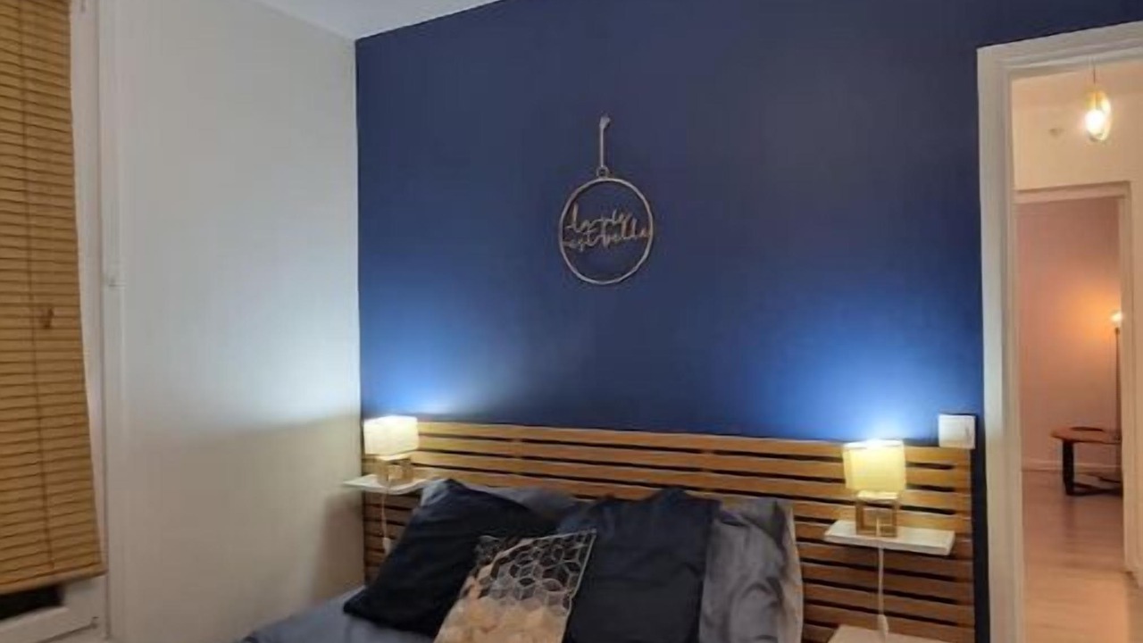 Photo of Bedroom in Bagneux