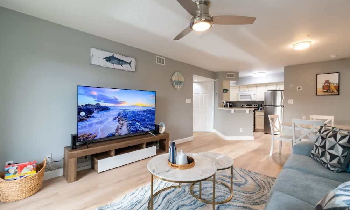 Photo of Others in Ocean Side Village