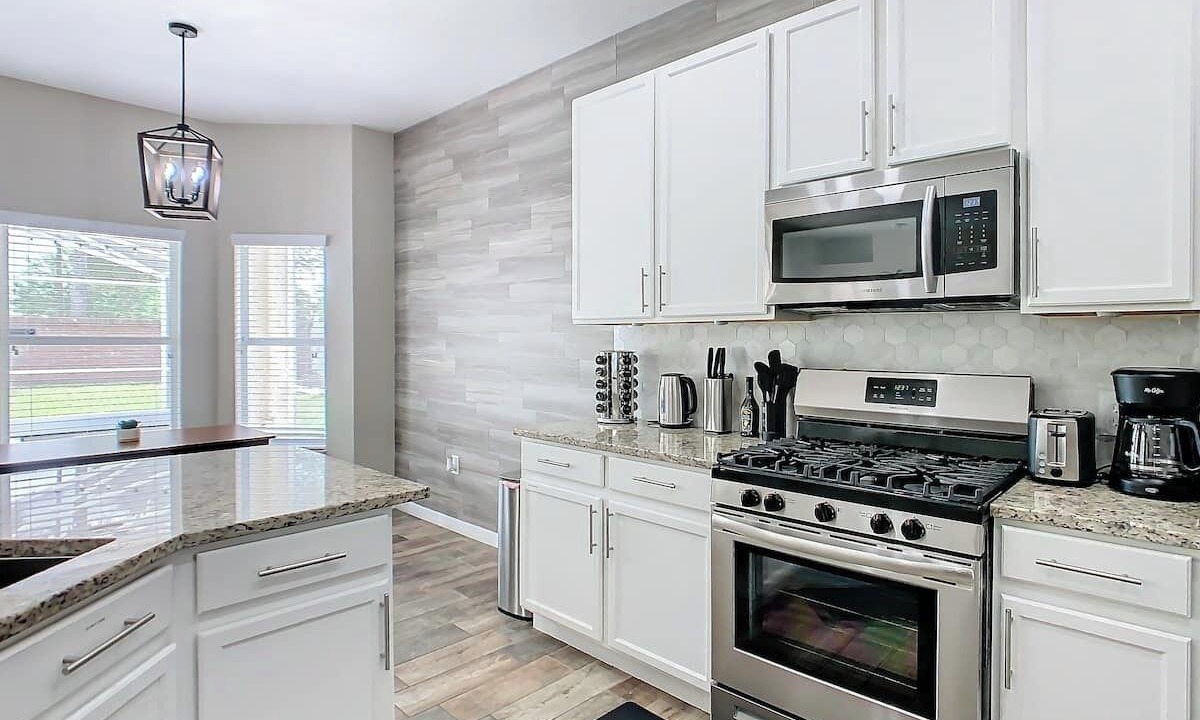 Photo of Kitchen in Crescent Lakes