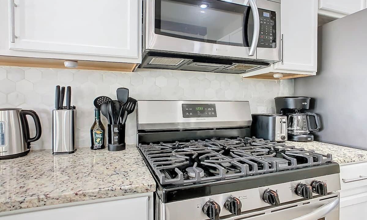 Photo of Kitchen in Crescent Lakes