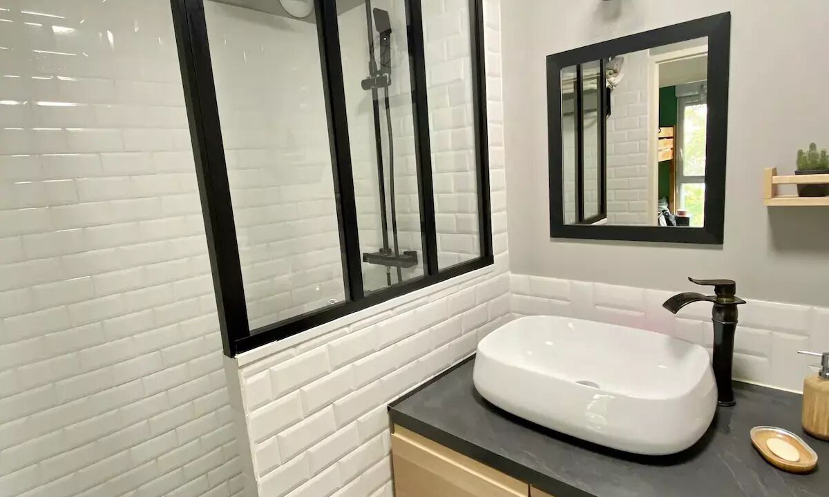 Photo of Bathroom in La Source