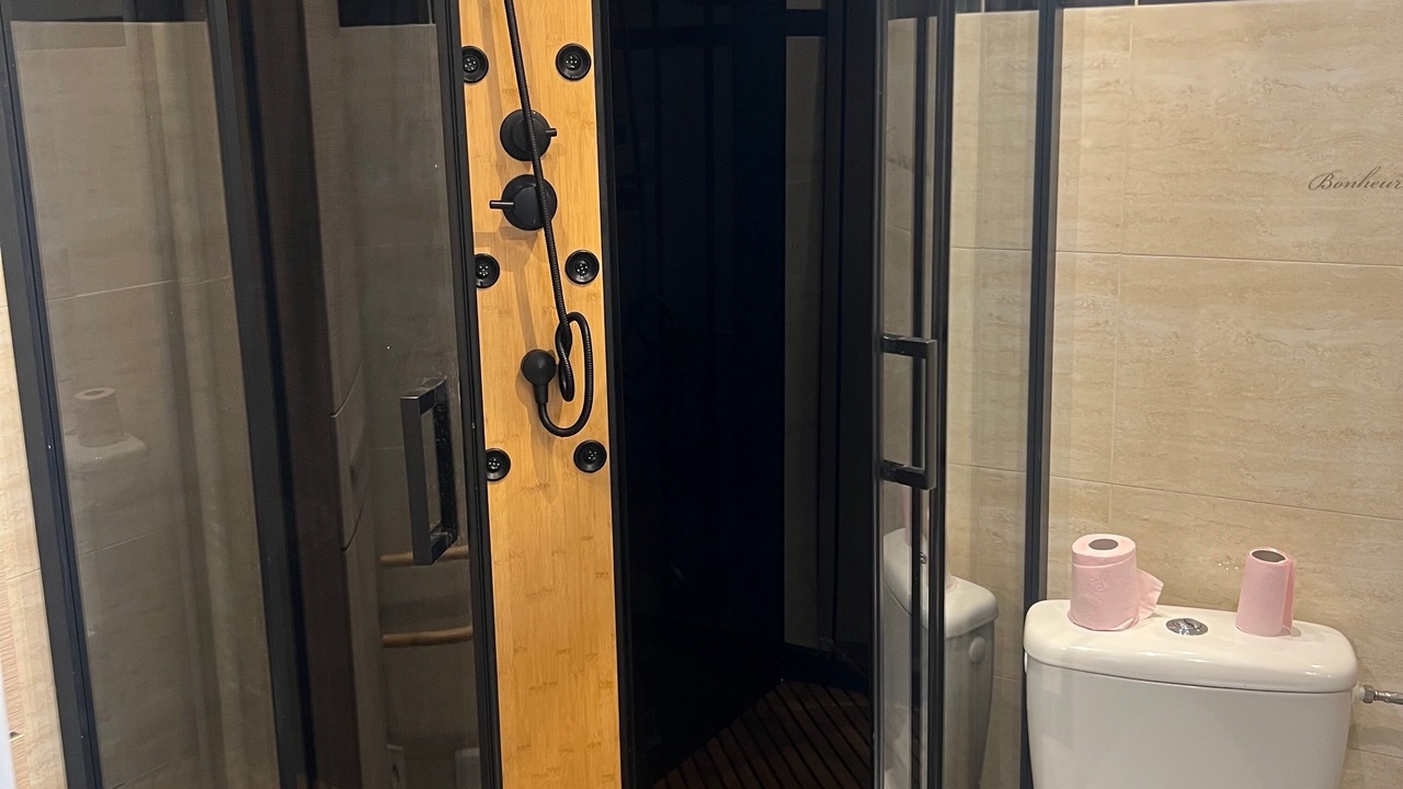 Photo of Bathroom in Rosny-sous-Bois
