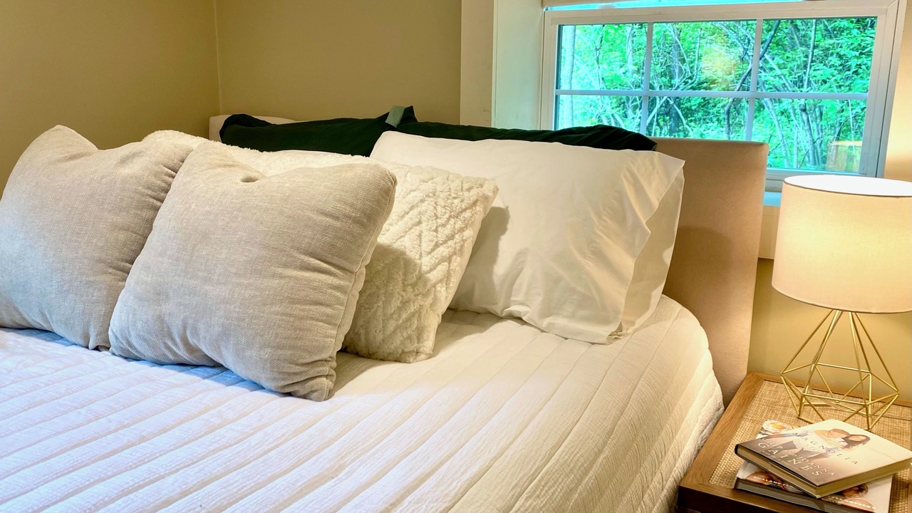 Photo of Bedroom in Lewistown