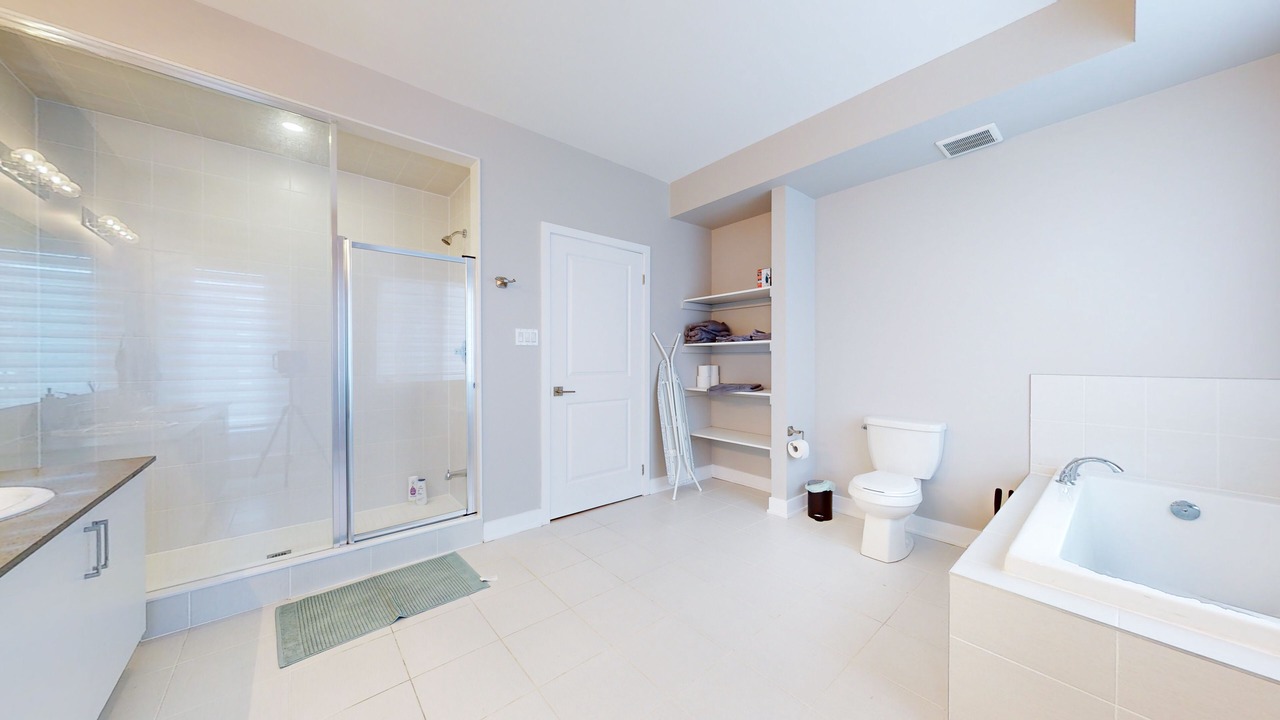 Photo of Bathroom in Downsview