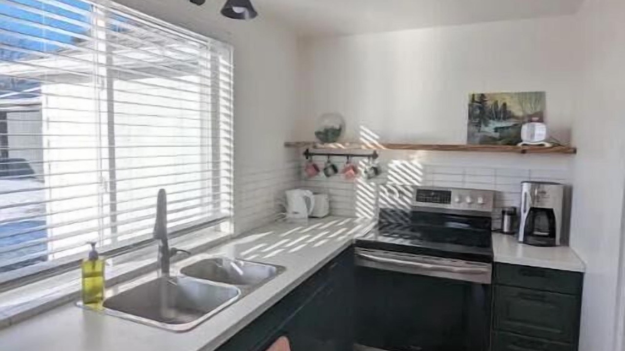 Photo of Kitchen in Mono