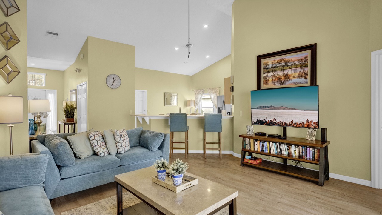Photo of Livingroom in Woodridge