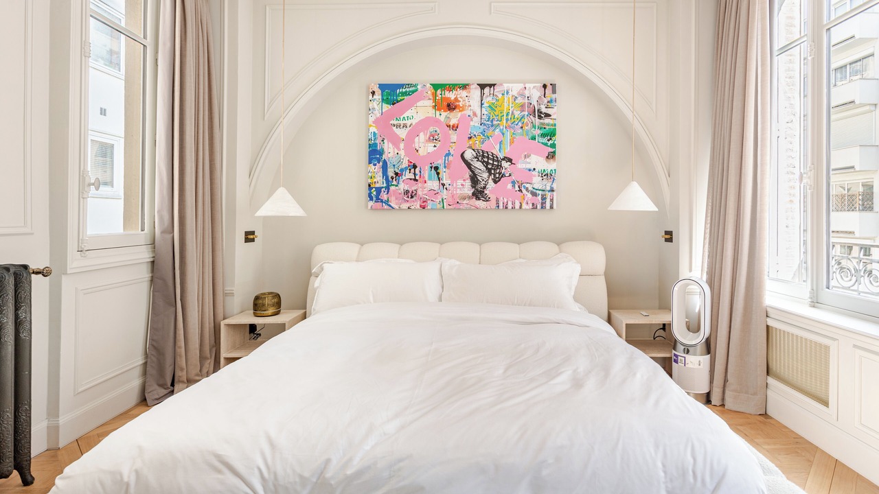Photo of Bedroom in Faubourg-du-Roule
