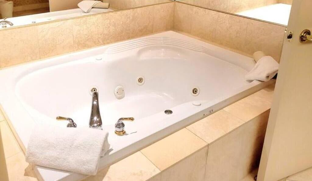 Photo of Bathroom in Oro-Medonte
