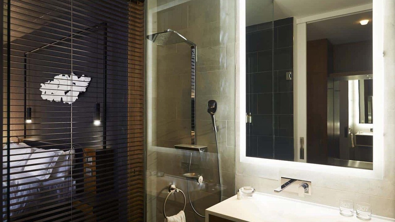 Photo of Bathroom in Toronto Entertainment District
