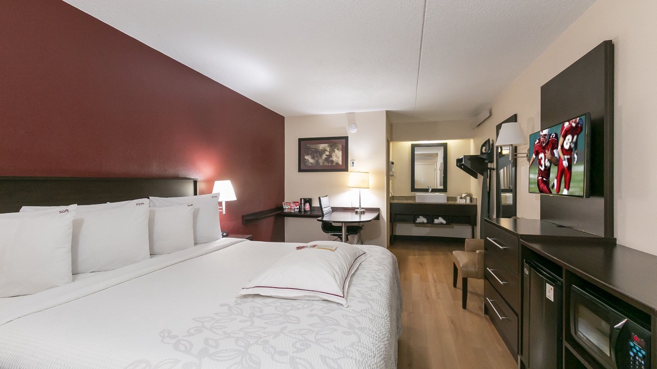 Photo of Bedroom in South Hills