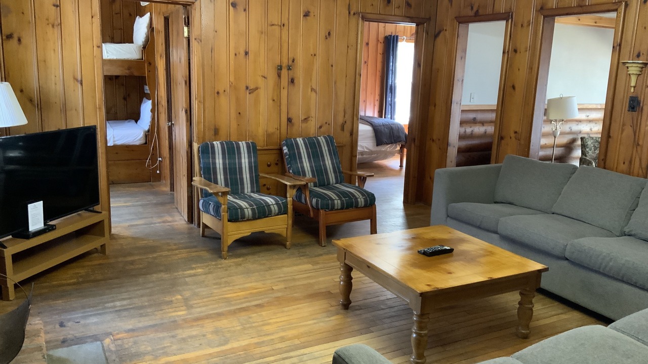 Photo of Bedroom in Lake of Bays