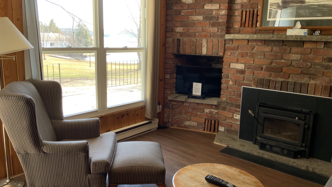 Photo of Bedroom in Lake of Bays