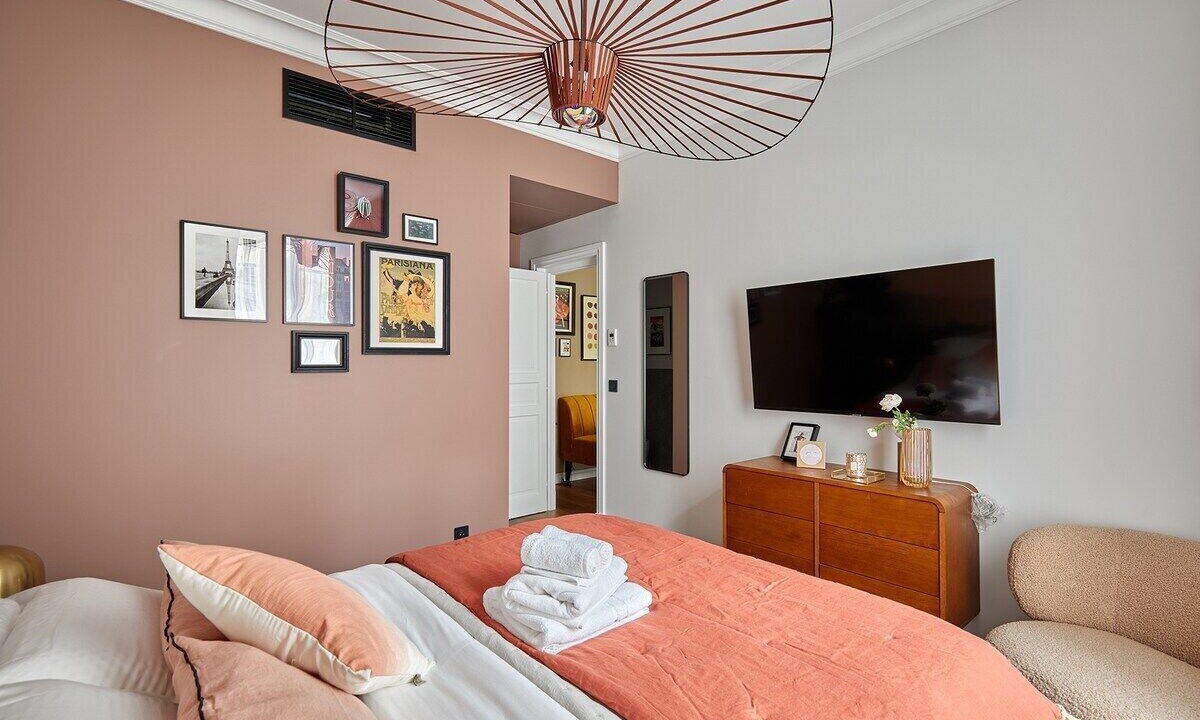 Photo of Bedroom in Sorbonne