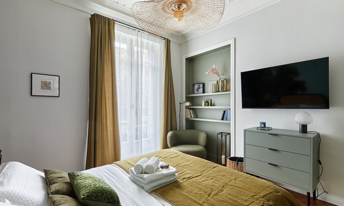 Photo of Bedroom in Sorbonne
