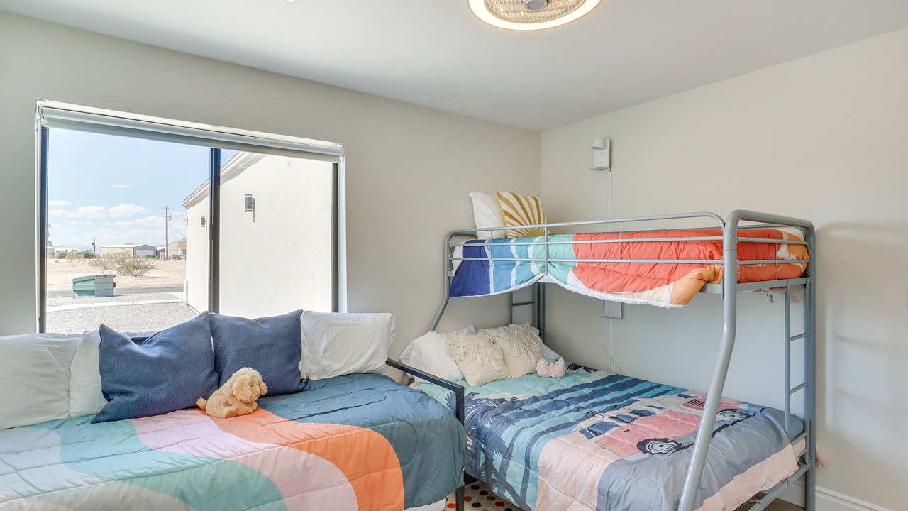 Photo of Bedroom in Topock