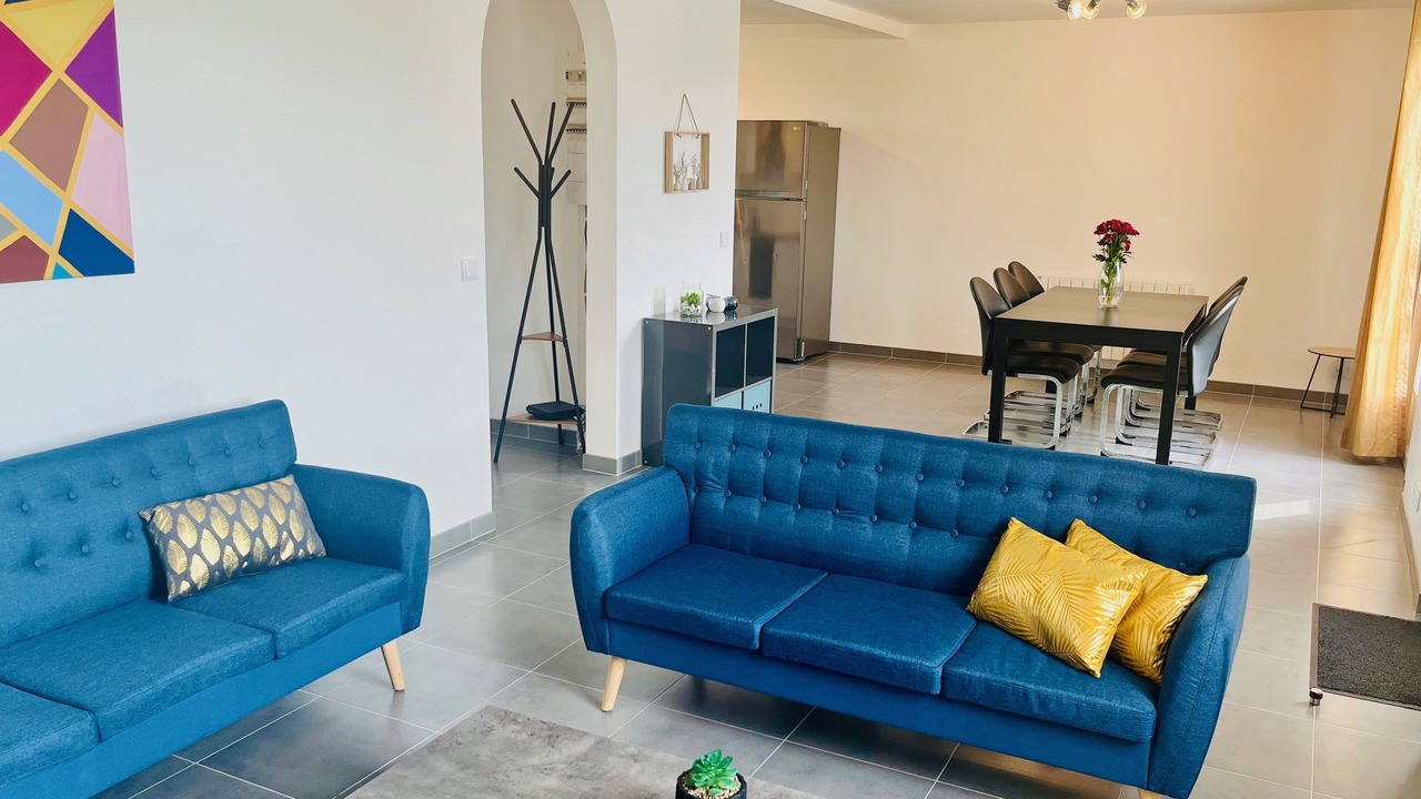 Photo of Livingroom in Villeneuve-Saint-Denis