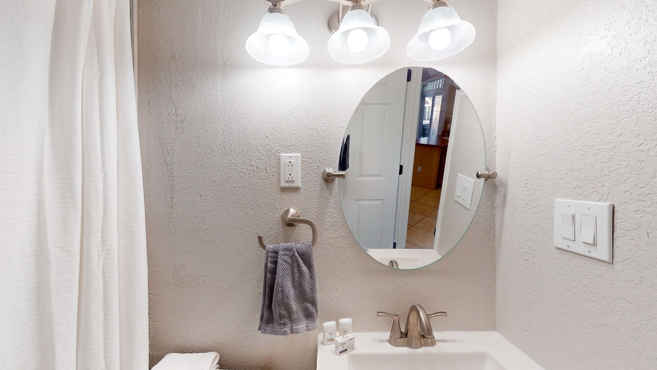 Photo of Bathroom in Bridgewater Crossing