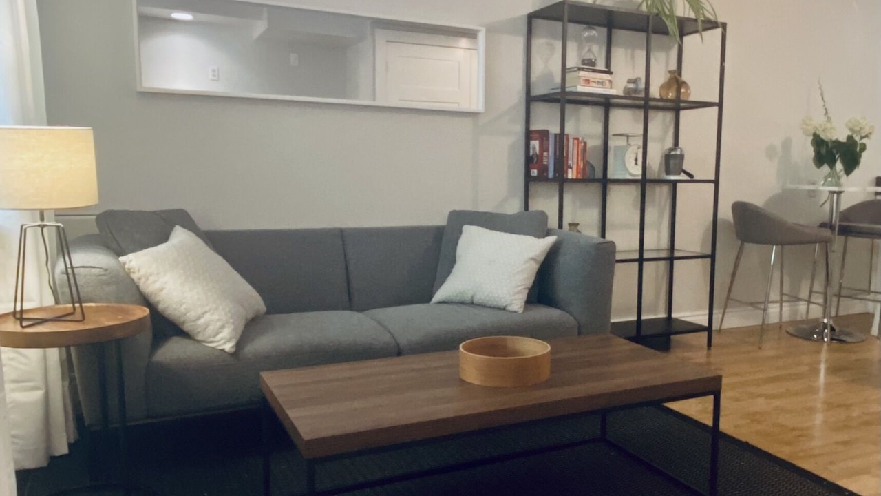 Photo of Livingroom in Leslieville